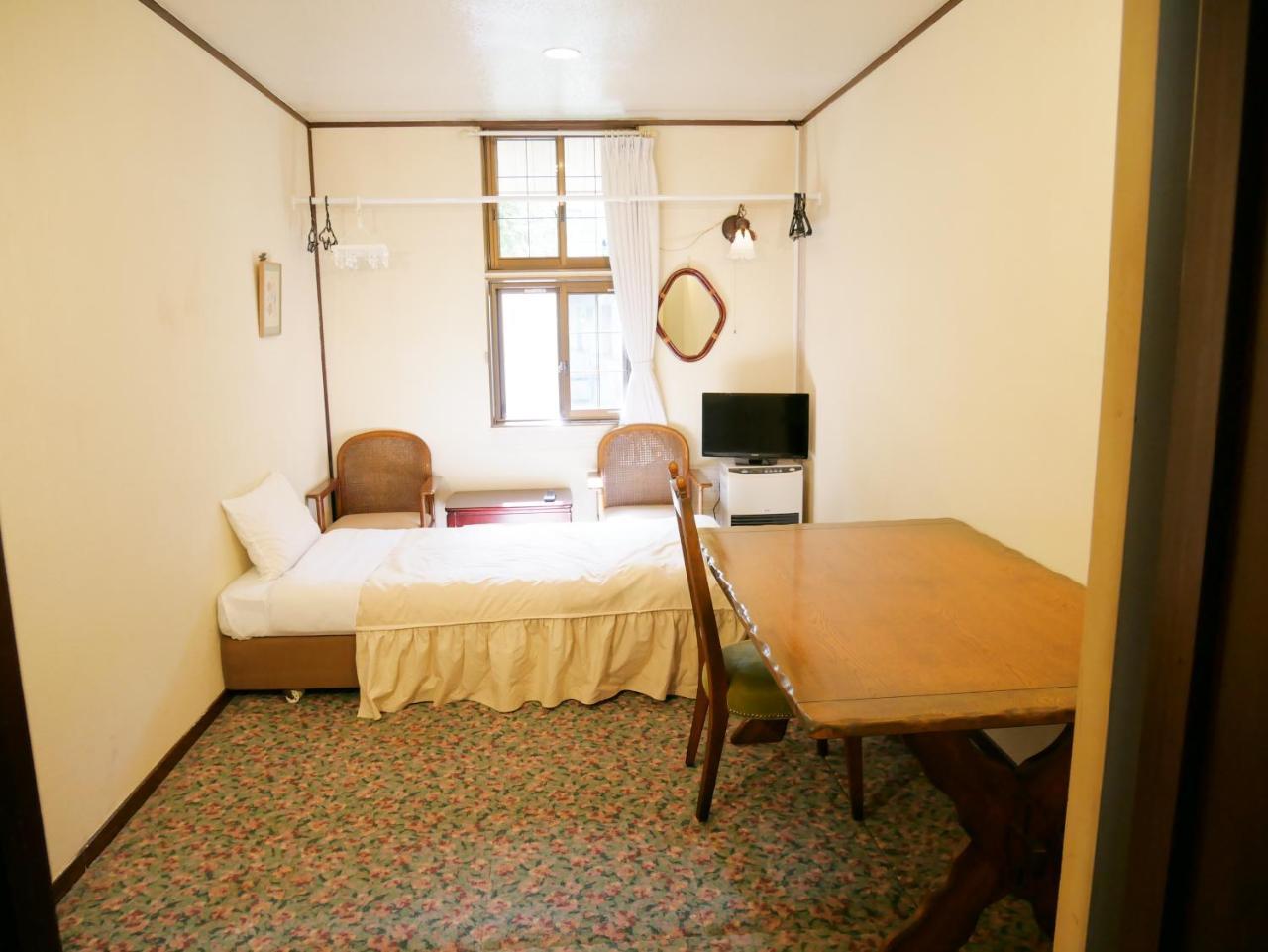 Bed and Breakfast Hareruya à Hakuba Extérieur photo